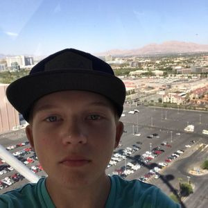 Meet your Posher, Ashton